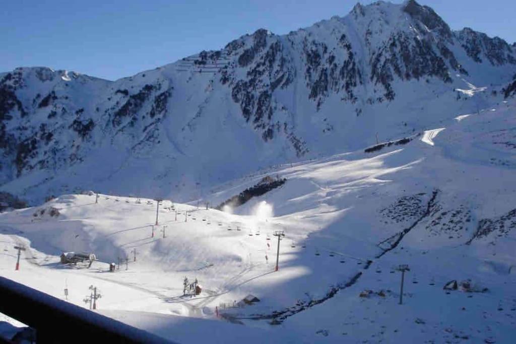 Apartment Cozy: Ski-in For 2-4 Guests *