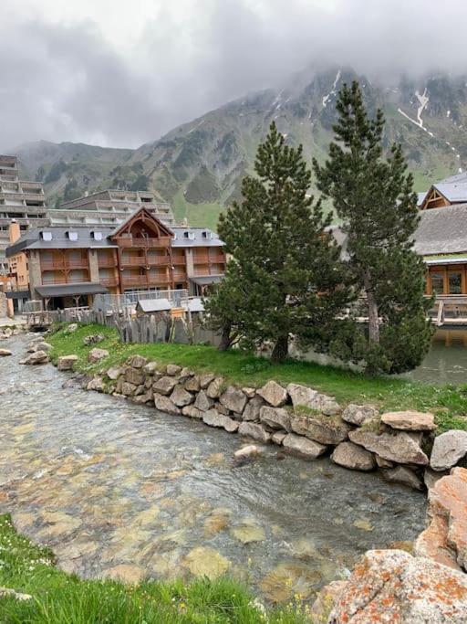 Apartment Cozy: Ski-in For 2-4 Guests *
