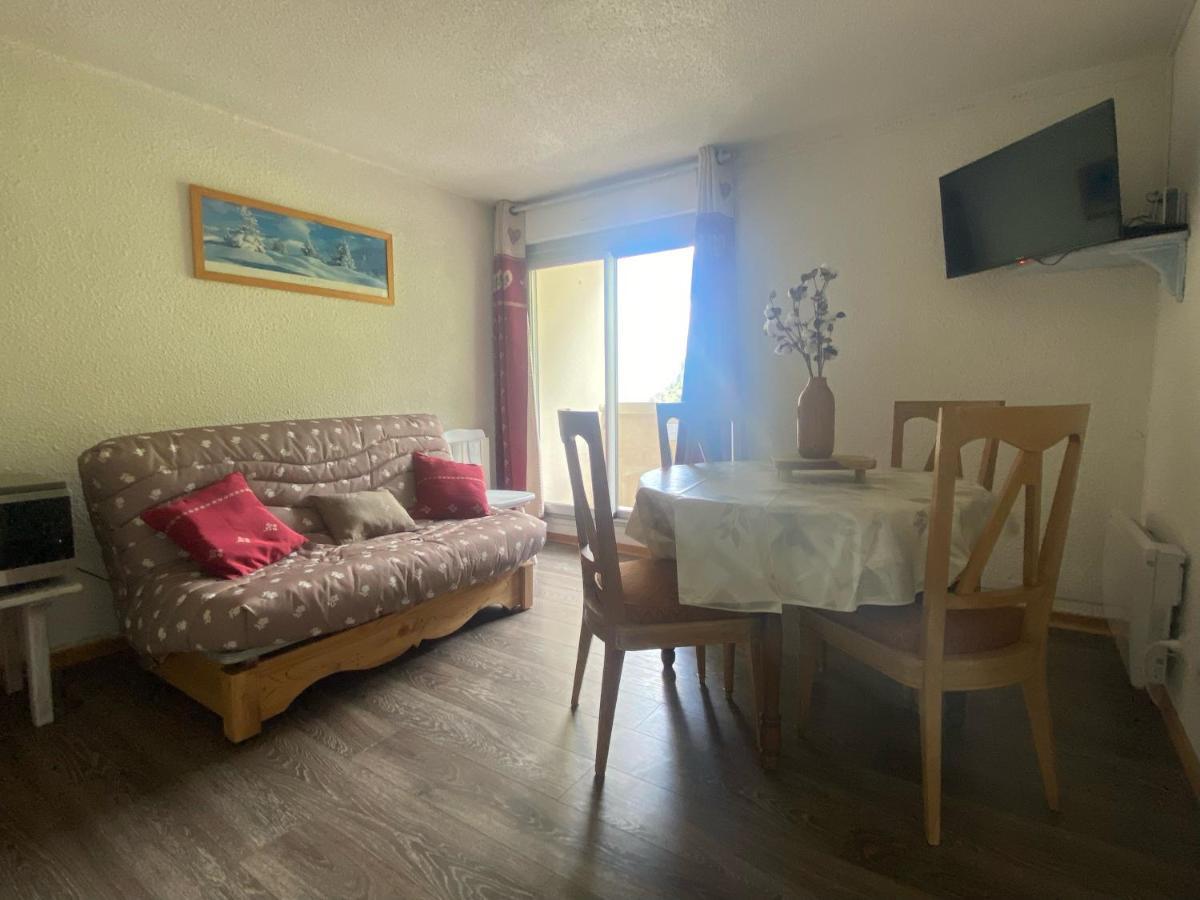 Cozy: Ski-in For 2-4 Guests *